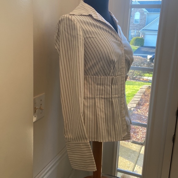 Kay Unger Blouse - Picture 2 of 12